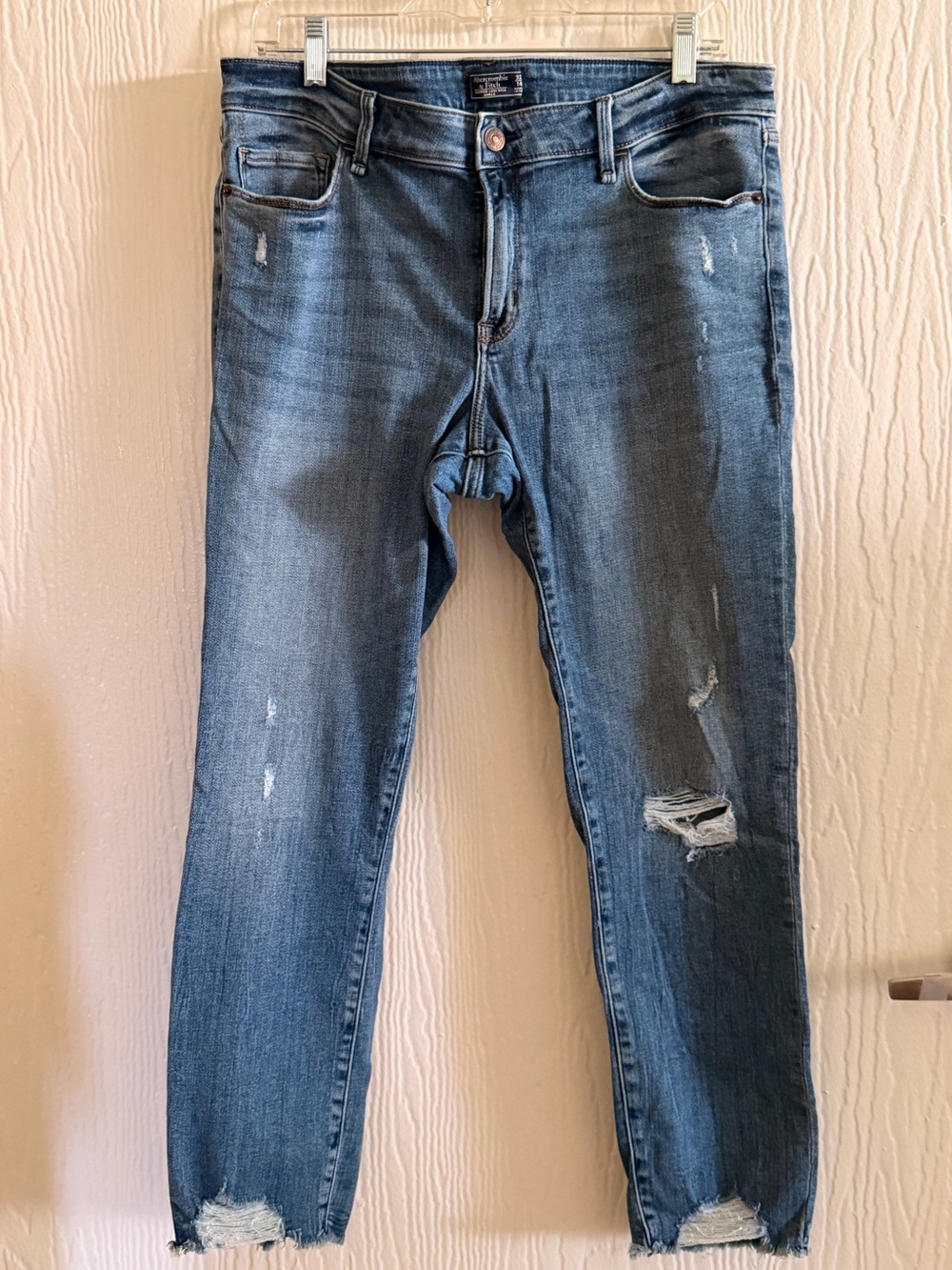 Women’s Abercrombie and Finch- Distressed Blue Denim Jeans - Classic Slim Fit
